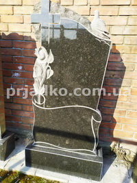 Памятник на одного с крестом. Размеры памятника на одного - 130 х 70 х 9 см.
