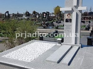 Цена памятника на одного - доступная.