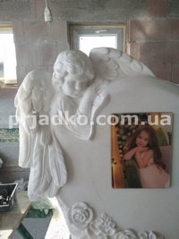 Создание мраморных памятников. Детский памятник из мрамора.