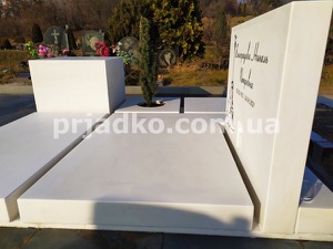 Продажа мраморных памятников в Киеве сегодня.