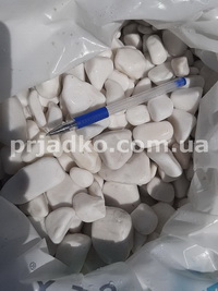 Купить мраморную крошку для могилы - можно с сайта: https://prjadko.com.ua/