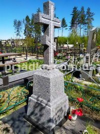 Фото памятника в форме креста. Цена памятника с крестом - доступная.
