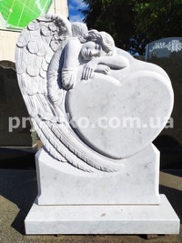 Памятник с ангелом из белого мрамора. Размеры: 120 х 85 х 10 см.