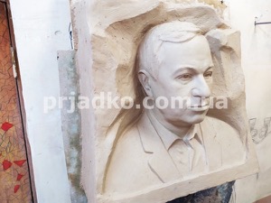 Размер барельефа для памятника: 60 х 35 х 30 см.