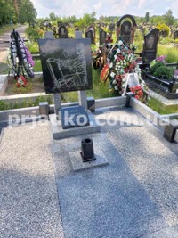 Цена индивидуального памятника согласно проекта.
