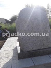 Цена памятника из камня - согласно проекта.