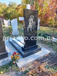 Купить памятник на одного человека в Киеве сегодня.