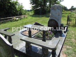 Заказать скульптуру из гранита - можно с сайта: https://prjadko.com.ua/
