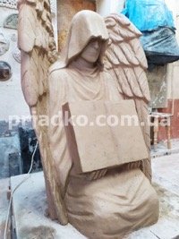 Высота статуи - 1,3 м. Изготовление в глине на производстве.