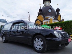 Стоимость транспортировки груза 200 по Украине - 50 грн. / км.