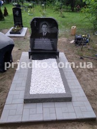 Продажа памятников на одного человека в Киеве недорого. 