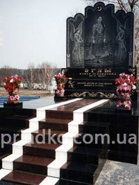 Элитный комплекс на кладбище фото. Изготовление комплексов класса люкс с гарантией 10 лет. Заказать элитный комплекс из гранита, вы можете прямо с сайта СПД Прядко.