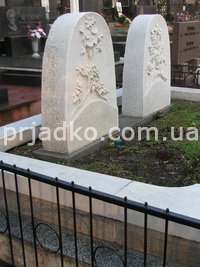 Памятники из мрамора, фото после установки на кладбище. Каталог памятников в Киеве сегодня: текущие акции, цены и скидки.