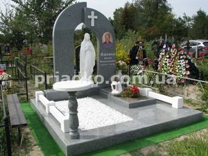 Фото памятника на одного. Размер памятника на одного - согласно проекта.