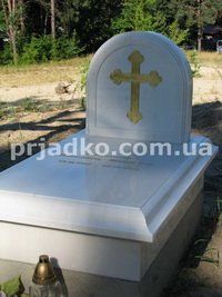 Фото детского памятника из мрамора. Продажа памятников из мрамора в Киеве.